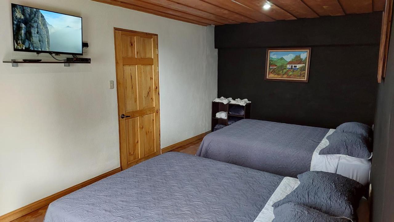 El Descanso Restaurante Y Hotel Fraijanes Dış mekan fotoğraf